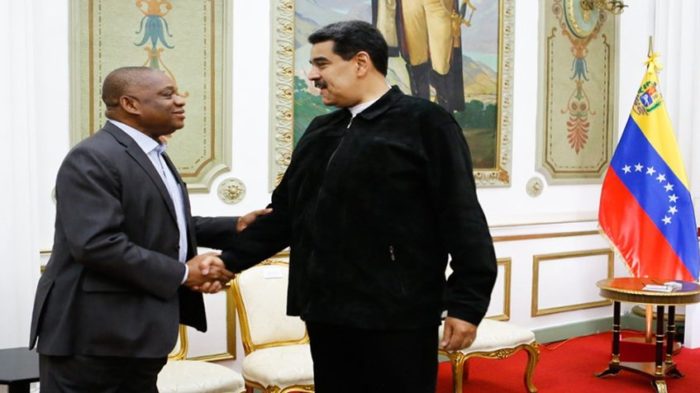 Shakes Hands with Maduro