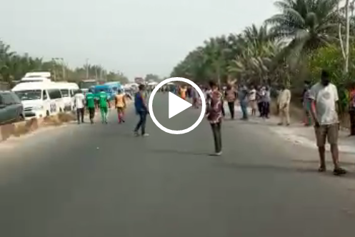 Herdsmen attack Lagos/benin Expressway, many travellers stranded