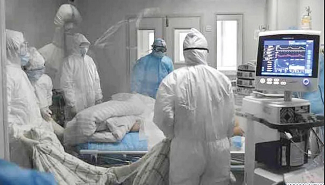 Healthcare workers treating coronavirus patients