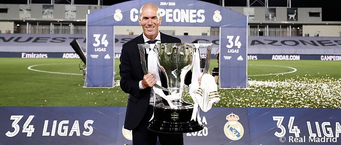 Zidane celebrates Real Madrid 34th Laliga titile