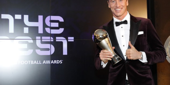 Robert Lewandowski defeats Lionel Messi and Cristiano Ronaldo to win FIFA’s best player award