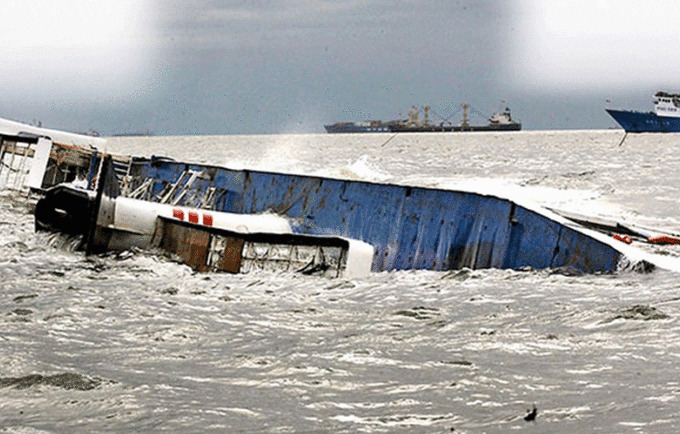 Capsized fishing vessel