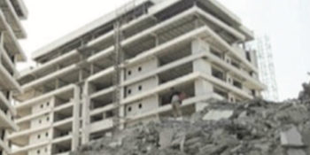 The collapsed building on Gerald Road, Ikoyi, Lagos State, on November 1, 2021