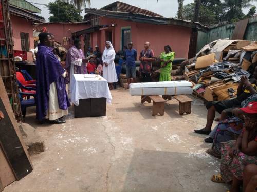 Anambra Catholic School Hurriedly Buries Student Who Died After Maltreatment By Teacher