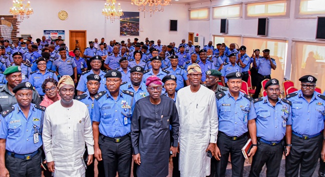 Governor Babajide Sanwo-Olu of Lagos State with police officers