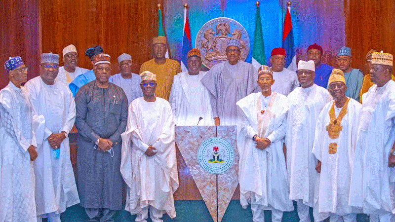 Desperate to Stave Off Mass Defection, Buhari Meets 22 Aggrieved APC Senators