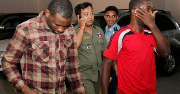 In 2014, two Nigerian cloth vendors, Emmanuel Thankgod and Michael Sunshine were arrested for their involvement in drug trafficking from Brazil to Cambodia.